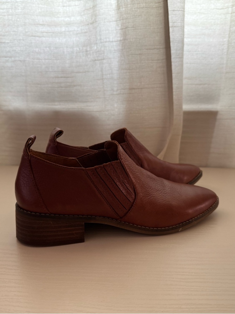 Lucky Brand Cognac Leather Ankle Booties Pointed Toe Block Heel Boho Western